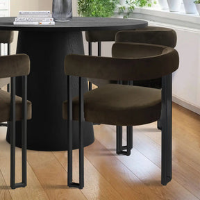 Ultra-modern 46” Dwen Solid Black Table & Plush Mia Velvet Dining Chair - Stylish, Robust 4-Seat Pedestal Round Dining Set for Contemporary Homes The Pop Maison